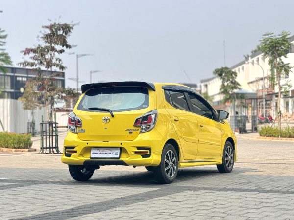 AGYA 1.2 GR SPORT AT KUNING 2022 - Gambar 5