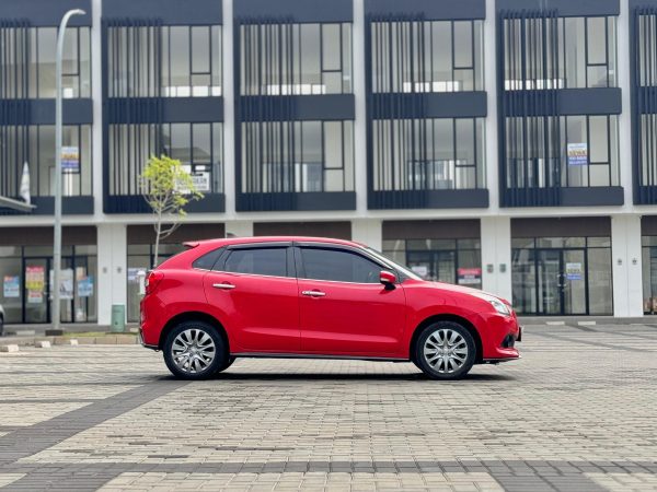 BALENO HB AT MERAH 2018 - Gambar 7