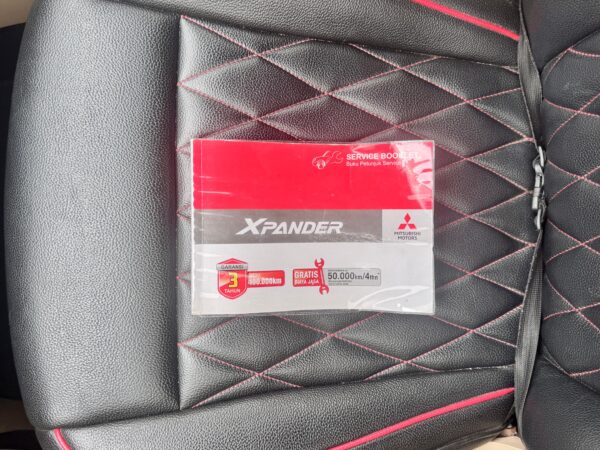 XPANDER ULTIMATE AT MERAH 2019 - Gambar 16