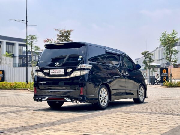VELLFIRE 2.5 Z ALLES AT HITAM 2011 - Gambar 7