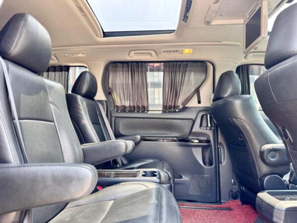 VELLFIRE 2.5 Z ALLES AT HITAM 2011 - Gambar 14