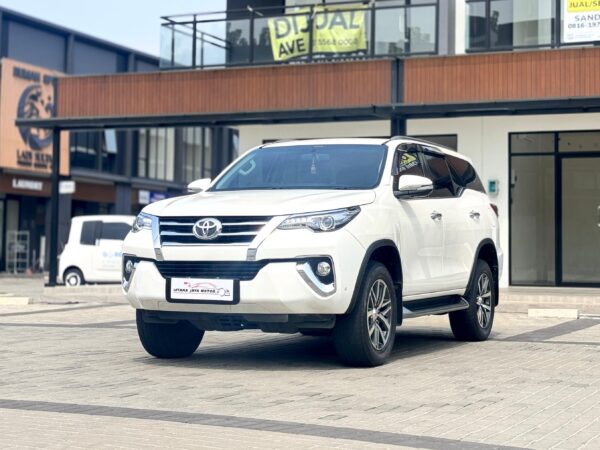 FORTUNER 2.4 VRZ AT PUTIH 2016 - Gambar 3