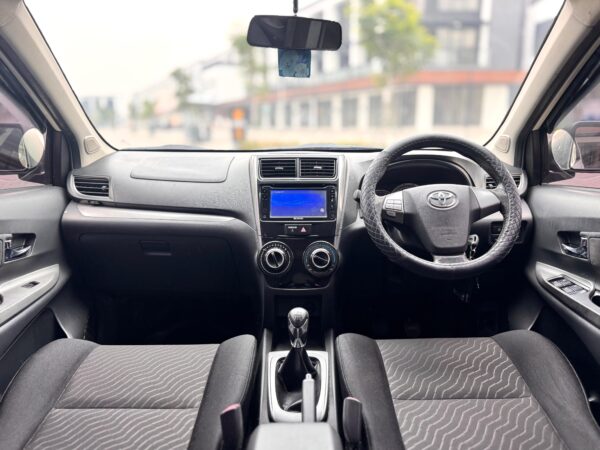 AVANZA VELOZ 1.5 MT PUTIH 2018 - Gambar 9