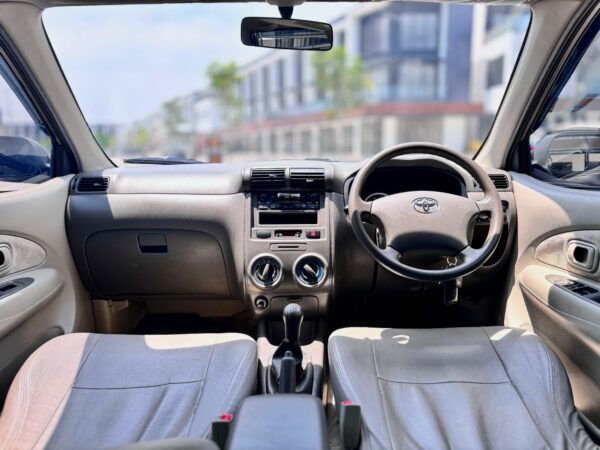 AVANZA 1.3 G MT HITAM 2011 - Gambar 9