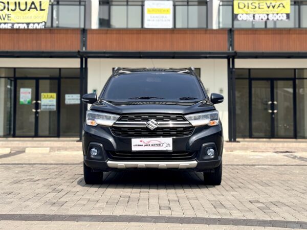 XL7 BETA AT HITAM 2022