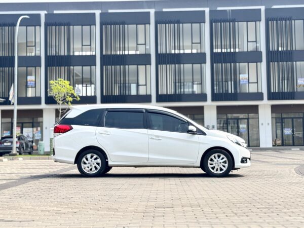 MOBILIO E MT PUTIH 2016 - Gambar 5