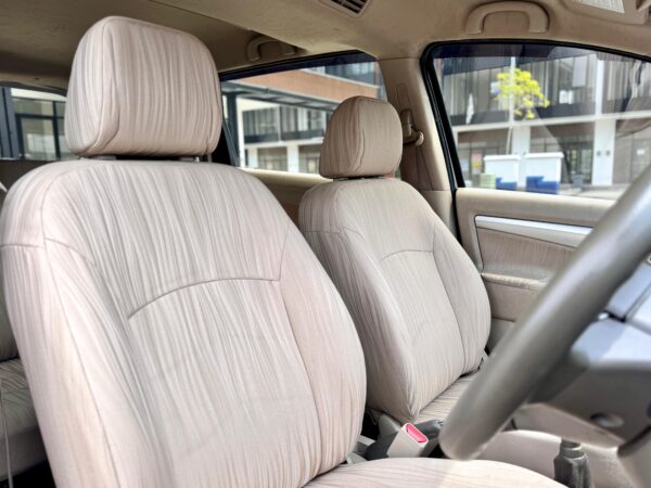 ERTIGA GX MT PUTIH 2018 - Gambar 12