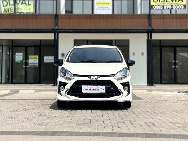 AGYA 1.2 GR SPORT AT PUTIH 2022