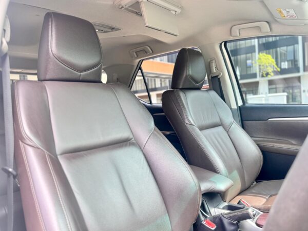 FORTUNER 2.4 VRZ AT PUTIH 2016 - Gambar 13