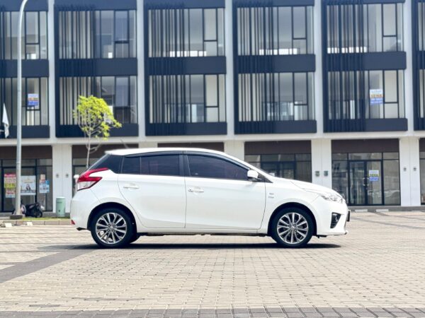 YARIS G AT PUTIH 2017 - Gambar 4