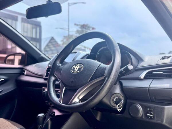 YARIS G AT PUTIH 2017 - Gambar 9