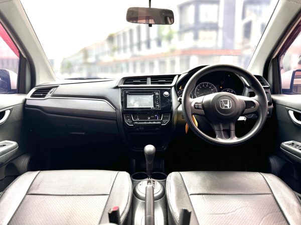 BRV E PRESTIGE AT PUTIH 2018 - Gambar 11