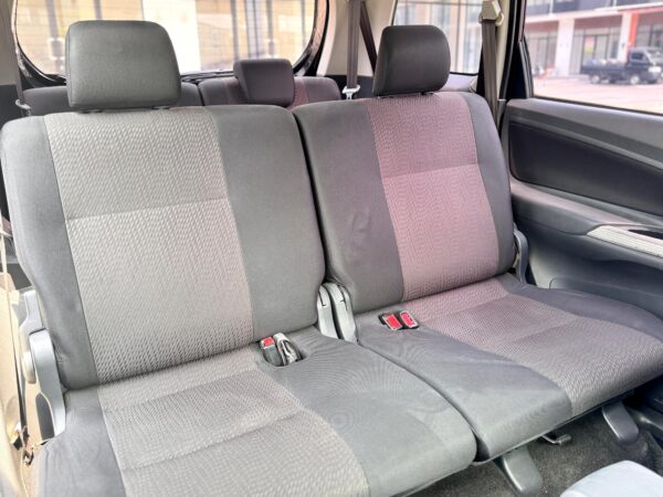 AVANZA VELOZ 1.5 AT HITAM 2013 - Gambar 13