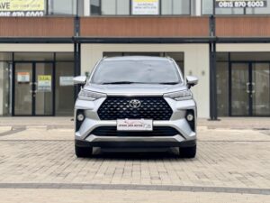 AVANZA 1.5 VELOZ Q AT SILVER 2023