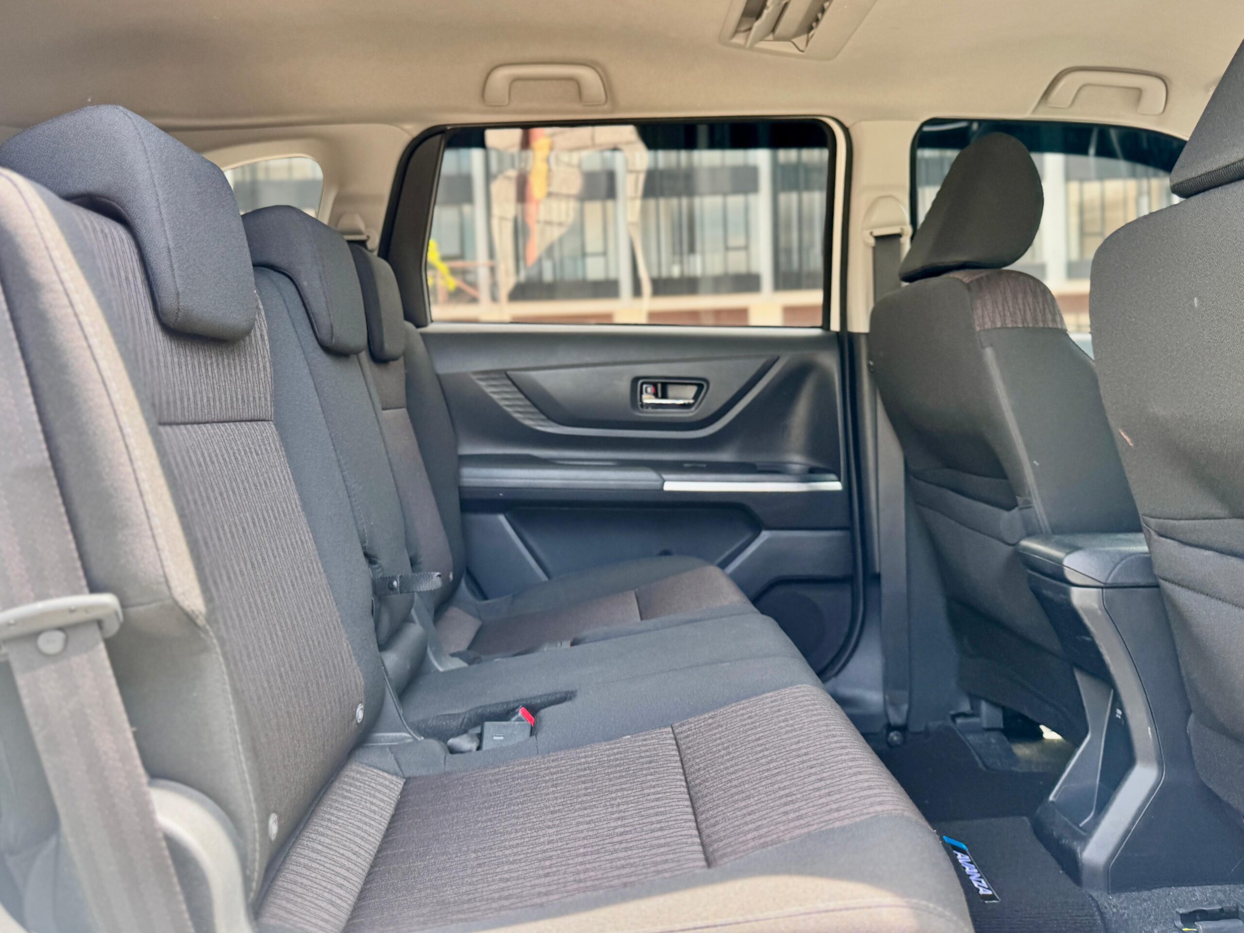 AVANZA 1.5 G AT PUTIH 2024 - Gambar 13