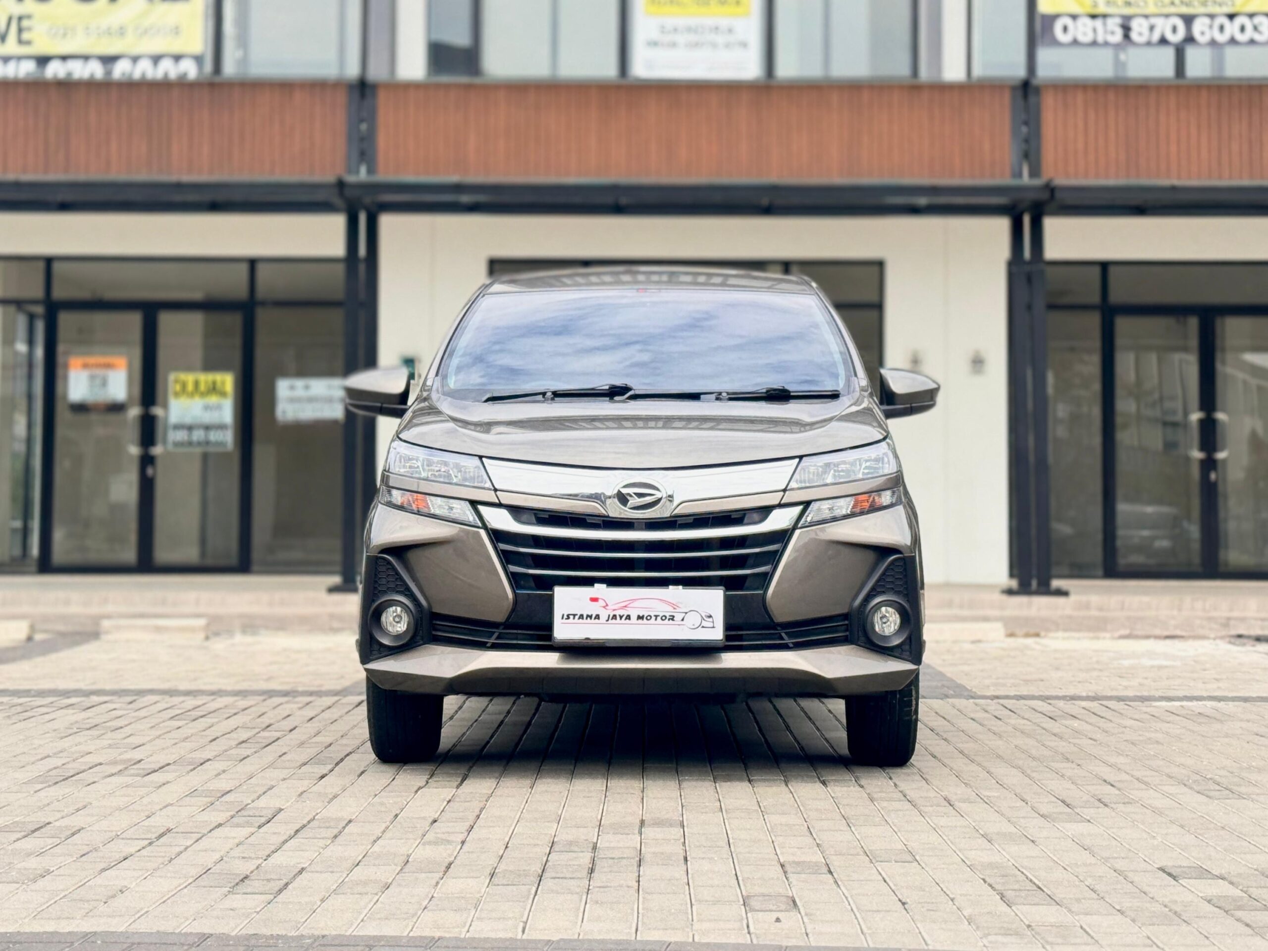 XENIA R DELUXE AT COKLAT 2019