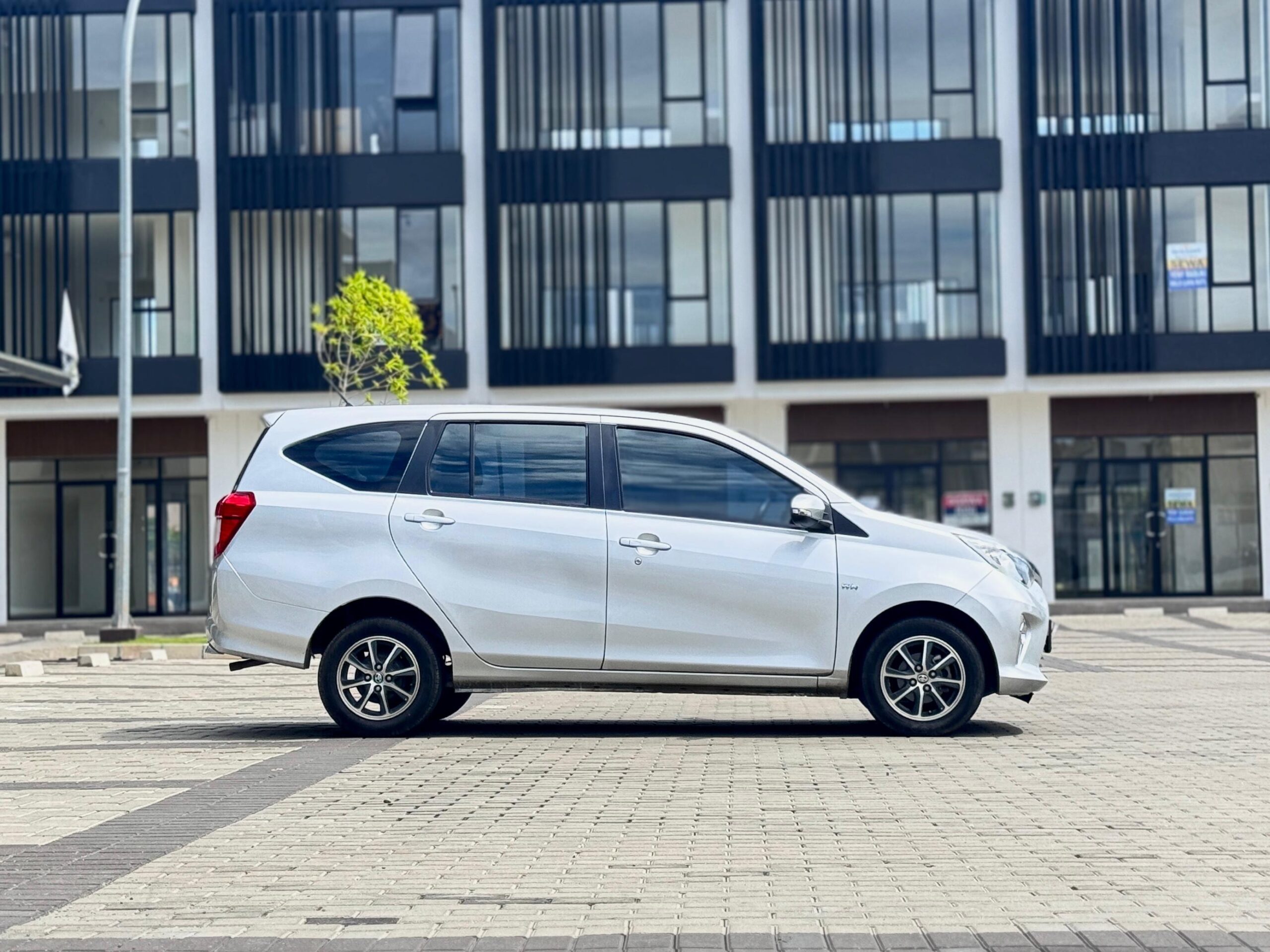 CALYA G AT SILVER 2019 - Gambar 6