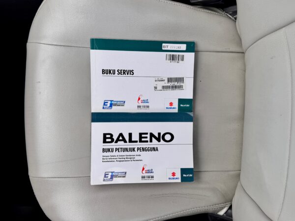 BALENO HB AT SILVER 2019 - Gambar 15