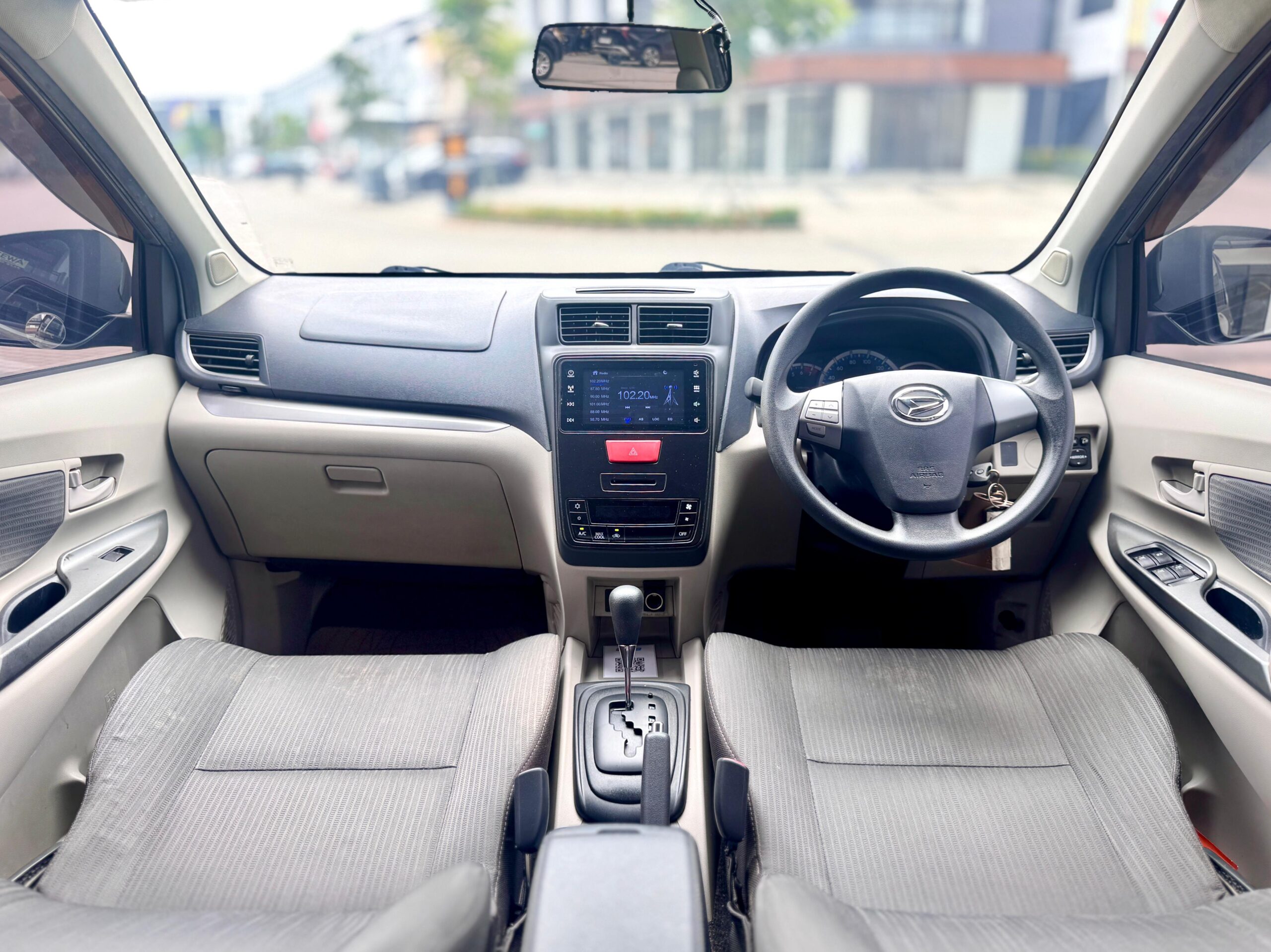 XENIA R DELUXE AT COKLAT 2019 - Gambar 10