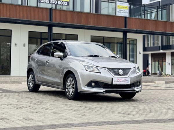 BALENO HB AT SILVER 2019 - Gambar 3