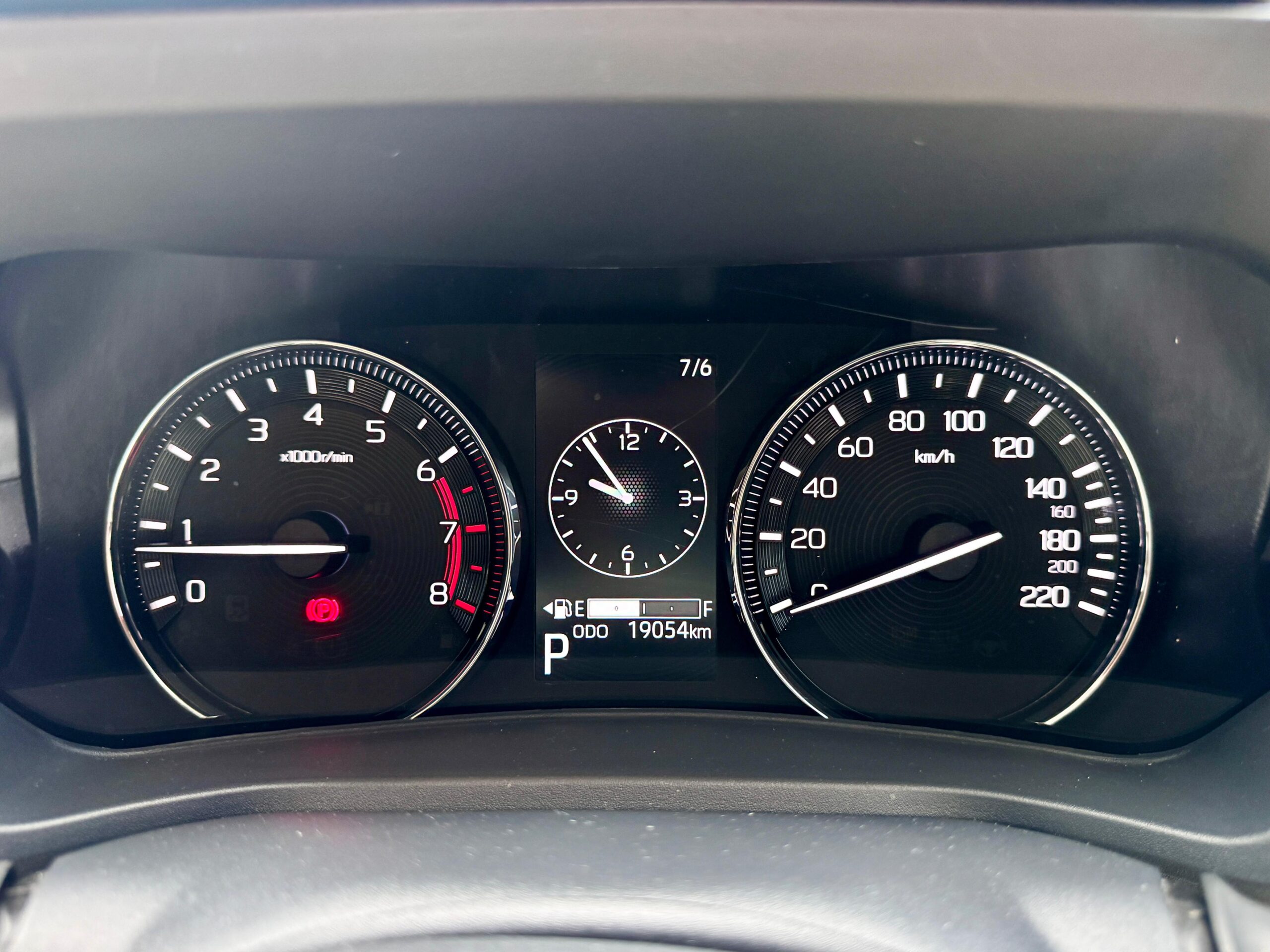 AVANZA 1.5 G AT PUTIH 2024 - Gambar 8