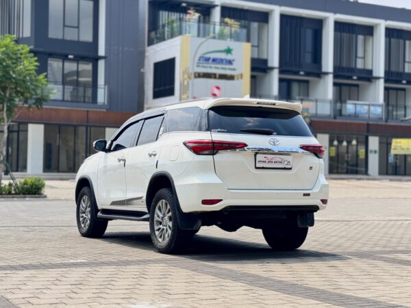 FORTUNER 2.8 VRZ AT PUTIH 2022 - Gambar 4