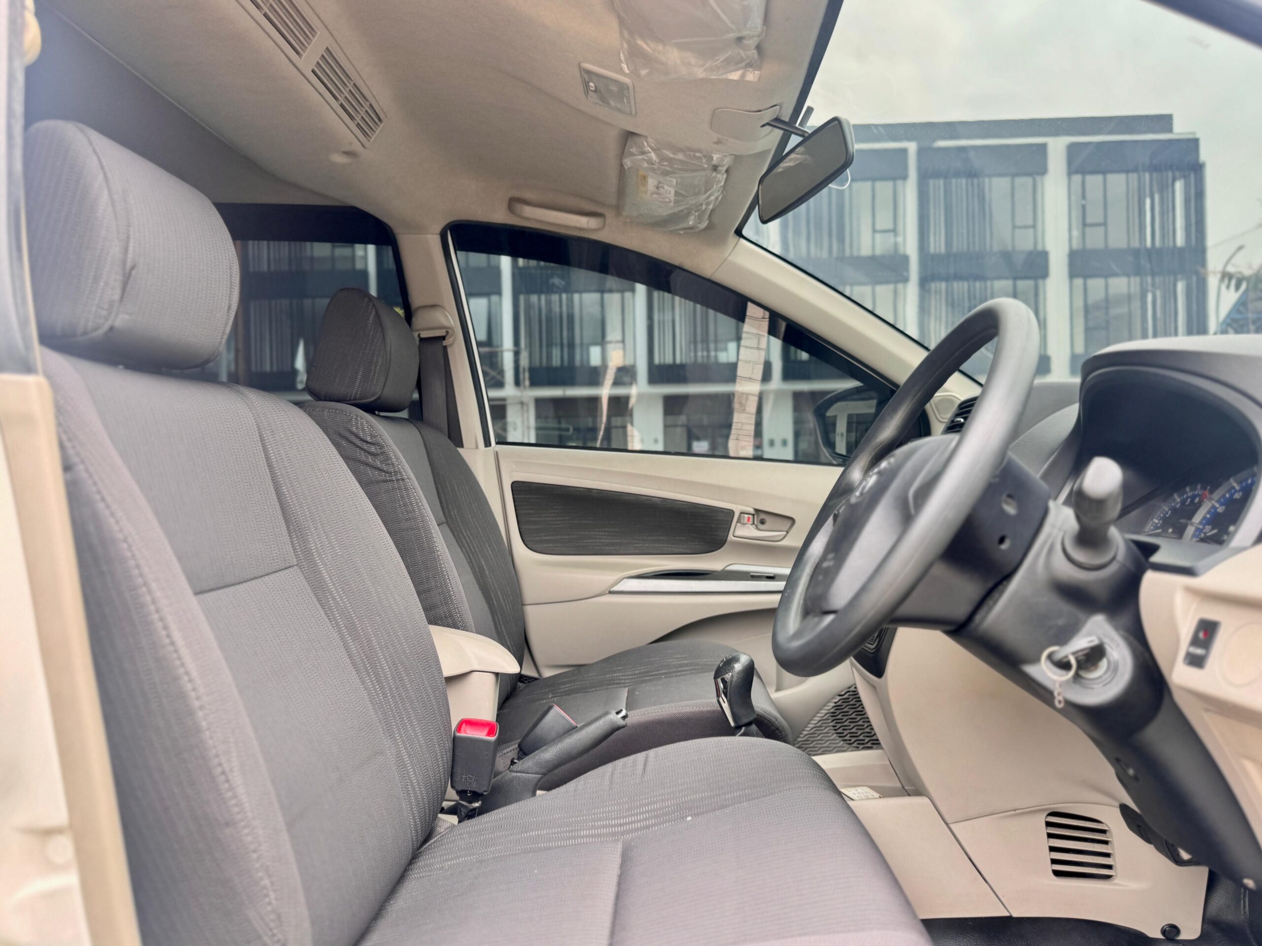 AVANZA 1.3 G MT PUTIH 2021 - Gambar 11