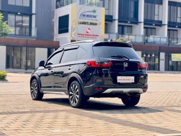 BRV E PRESTIGE SENGSING HITAM 2022 - Gambar 4