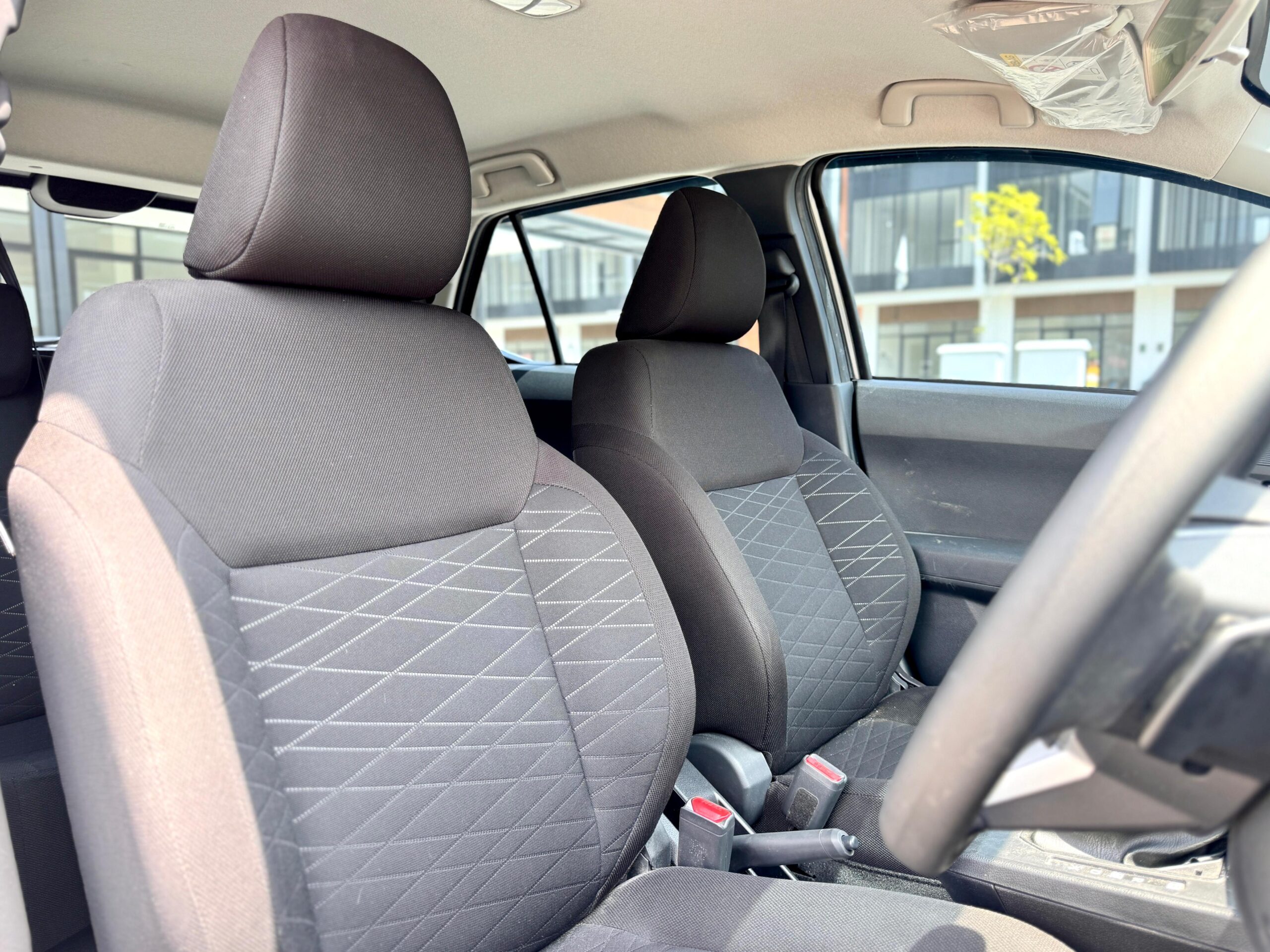 AGYA 1.2 G AT ABU 2024 - Gambar 12