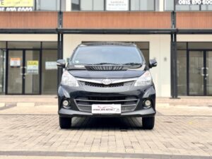 AVANZA VELOZ 1.5 AT HITAM 2013