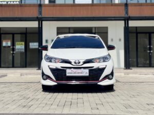 YARIS TRD AT PUTIH 2020