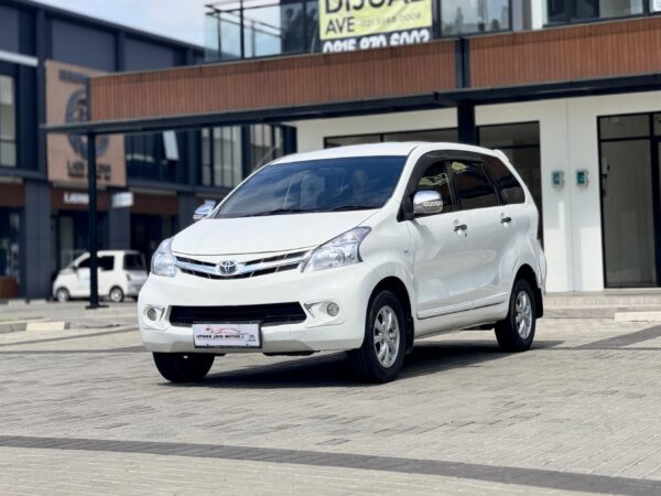 AVANZA 1.3 G AT PUTIH 2012 - Gambar 2