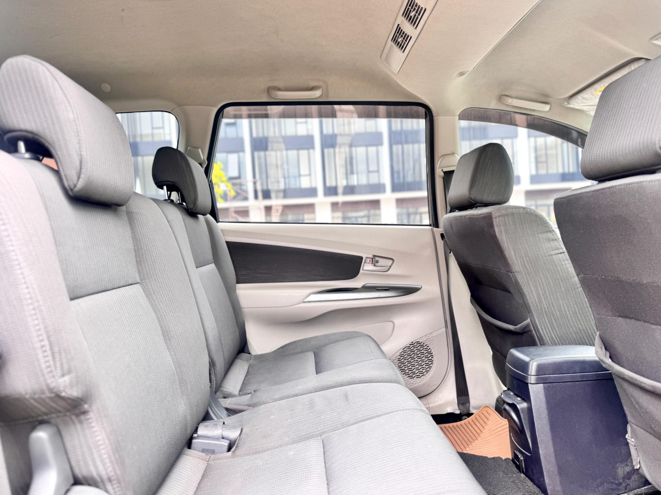 XENIA R DELUXE AT COKLAT 2019 - Gambar 13