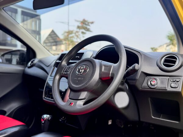 AGYA 1.2 GR SPORT AT KUNING 2022 - Gambar 11