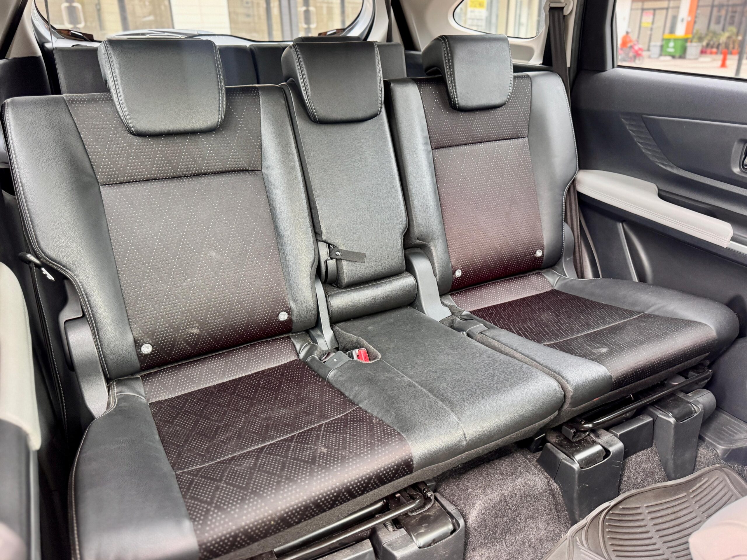 AVANZA 1.5 VELOZ Q AT SILVER 2023 - Gambar 13