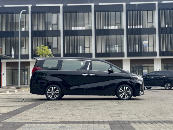 ALPHARD G ATPM TSS AT HITAM 2023 - Gambar 6