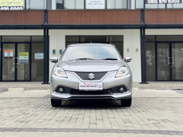 BALENO HB AT SILVER 2019
