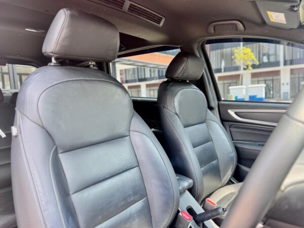 BRV E PRESTIGE SENGSING HITAM 2022 - Gambar 12