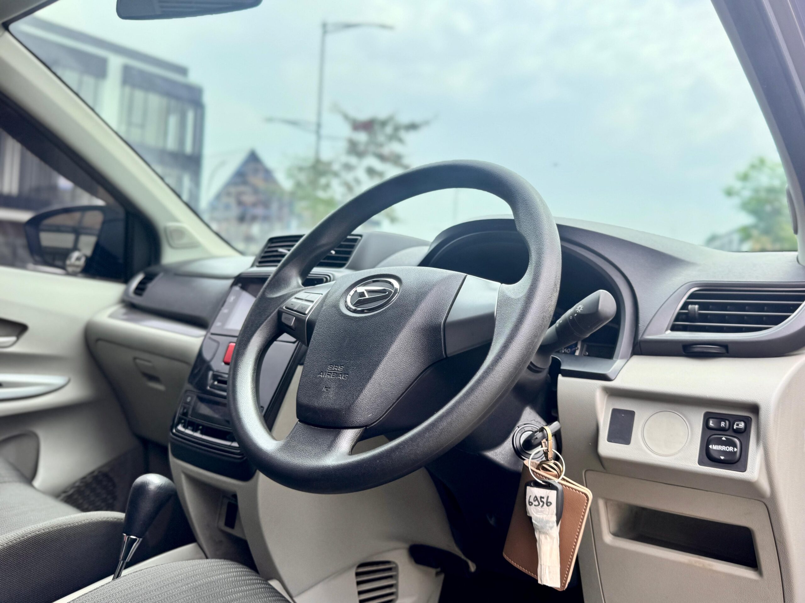 XENIA R DELUXE AT COKLAT 2019 - Gambar 9