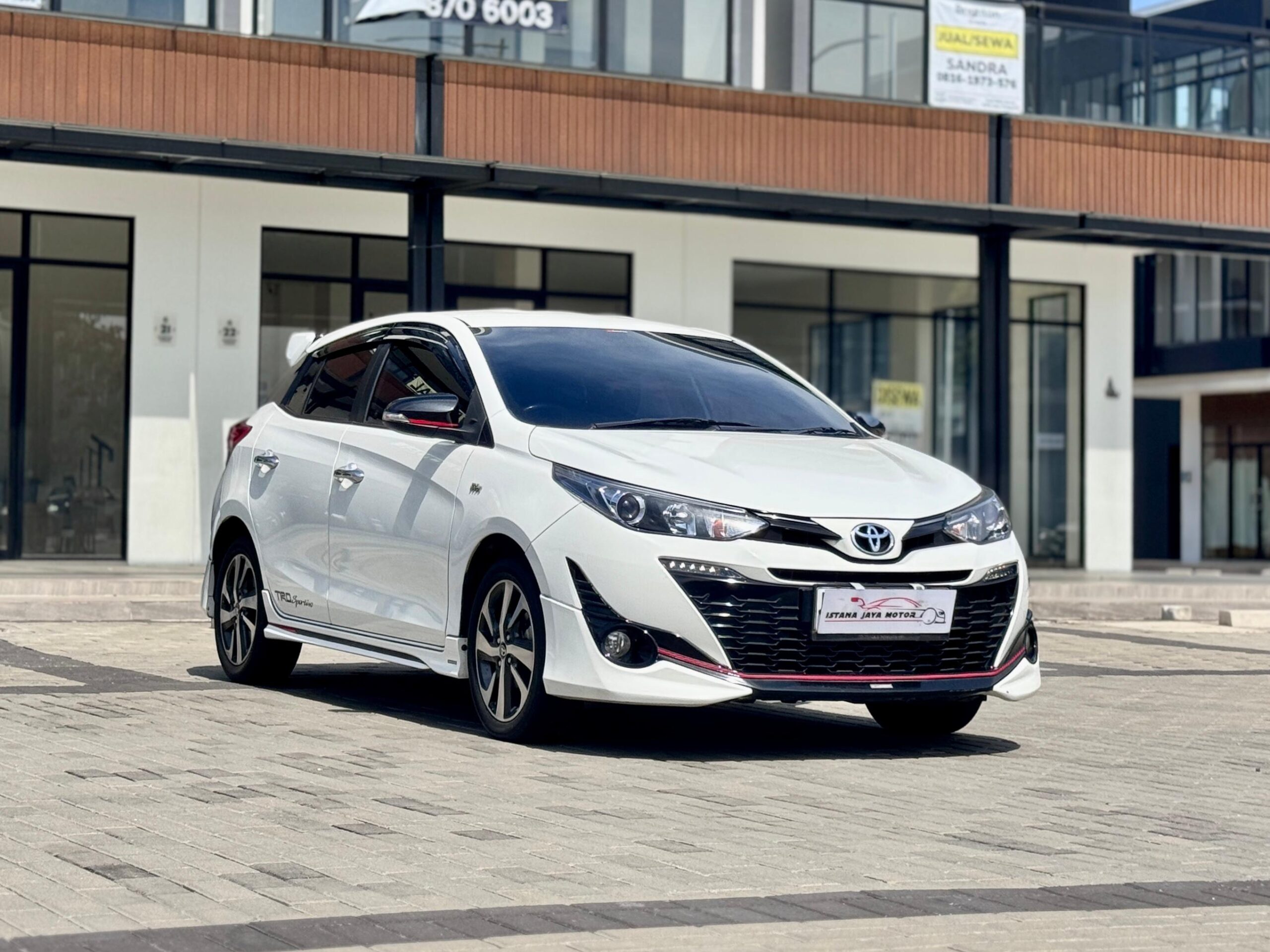 YARIS TRD AT PUTIH 2020 - Gambar 3