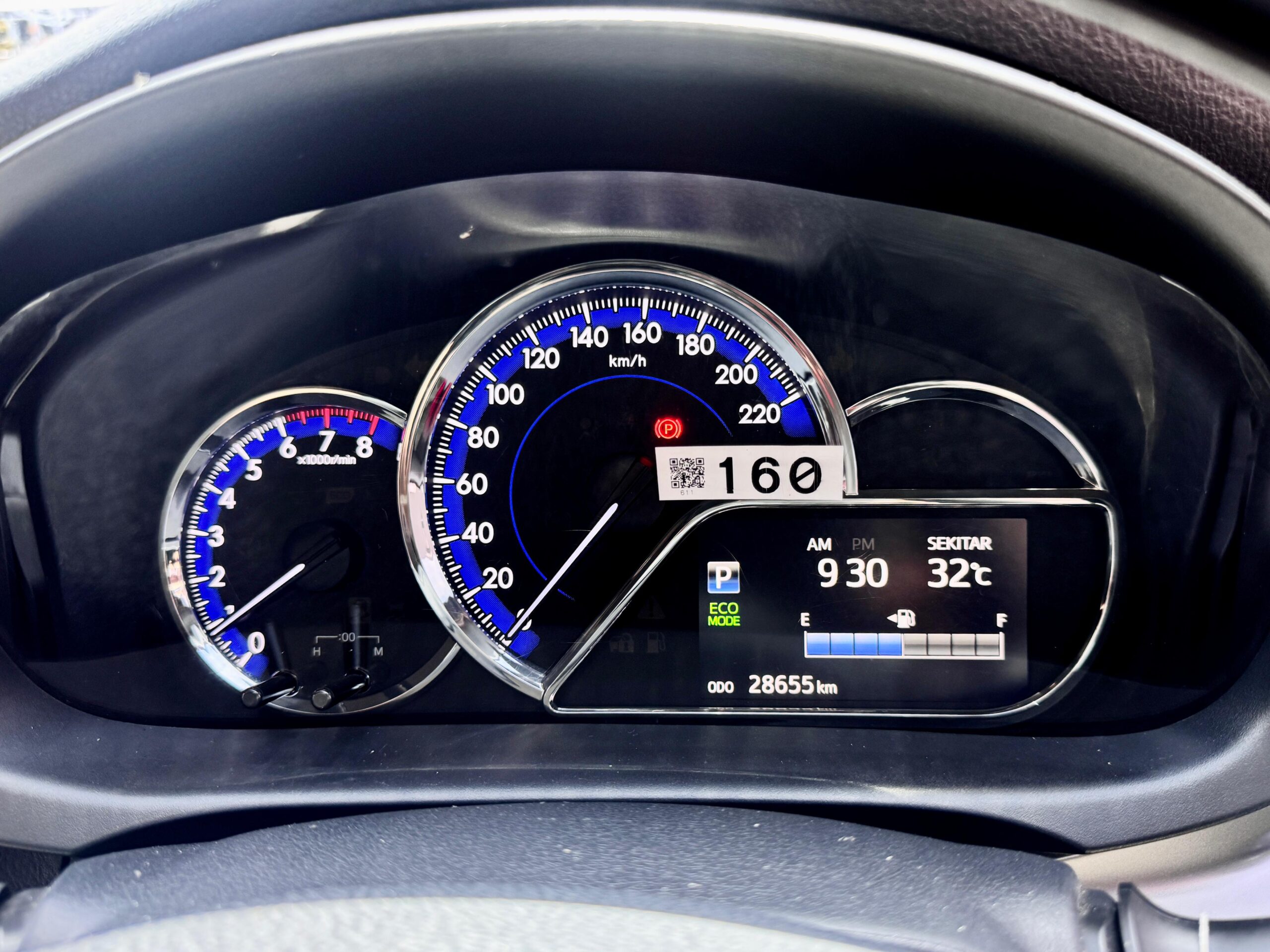 YARIS TRD AT PUTIH 2020 - Gambar 8