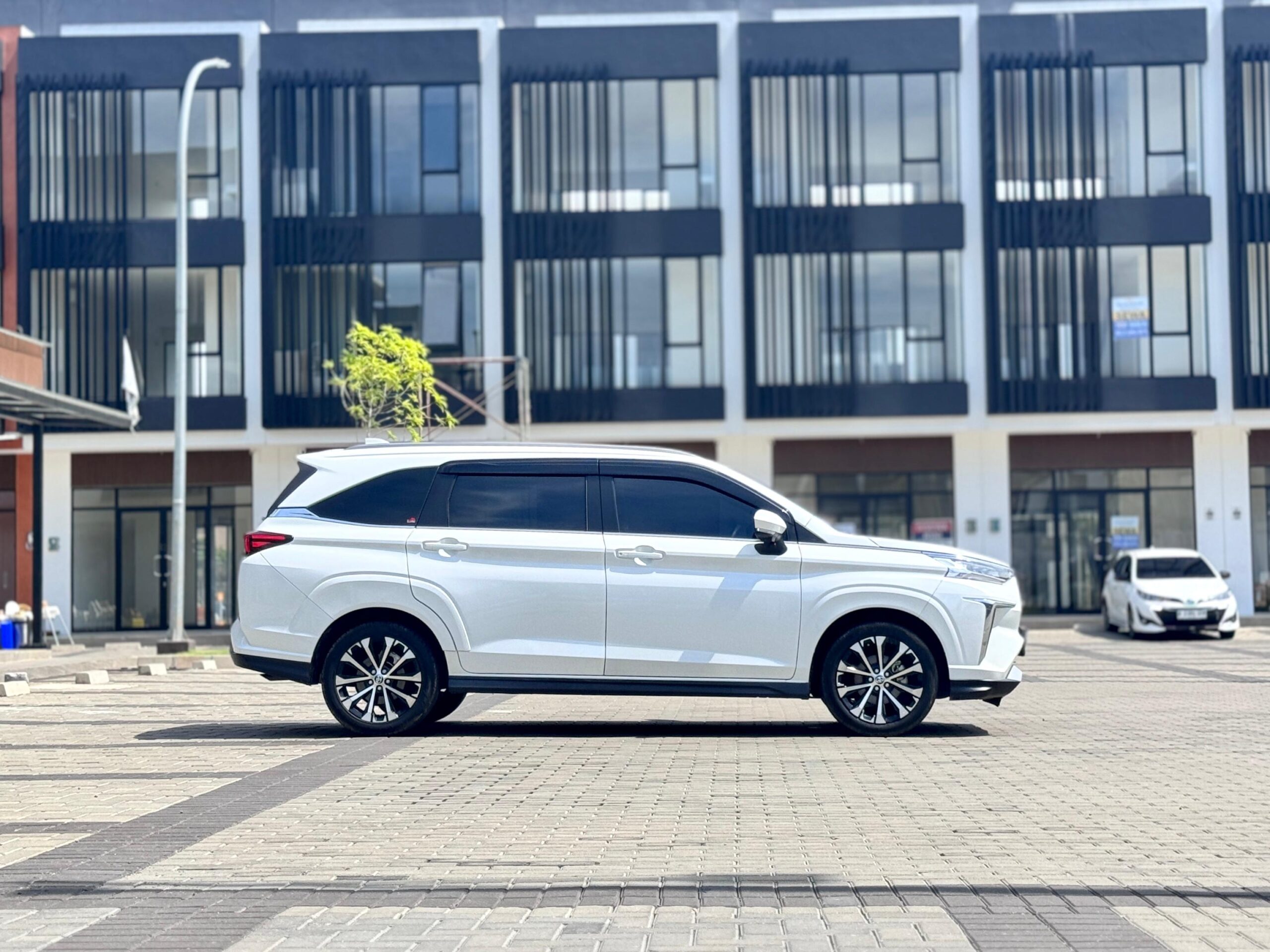 AVANZA 1.5 VELOZ Q AT PUTIH 2021 - Gambar 7