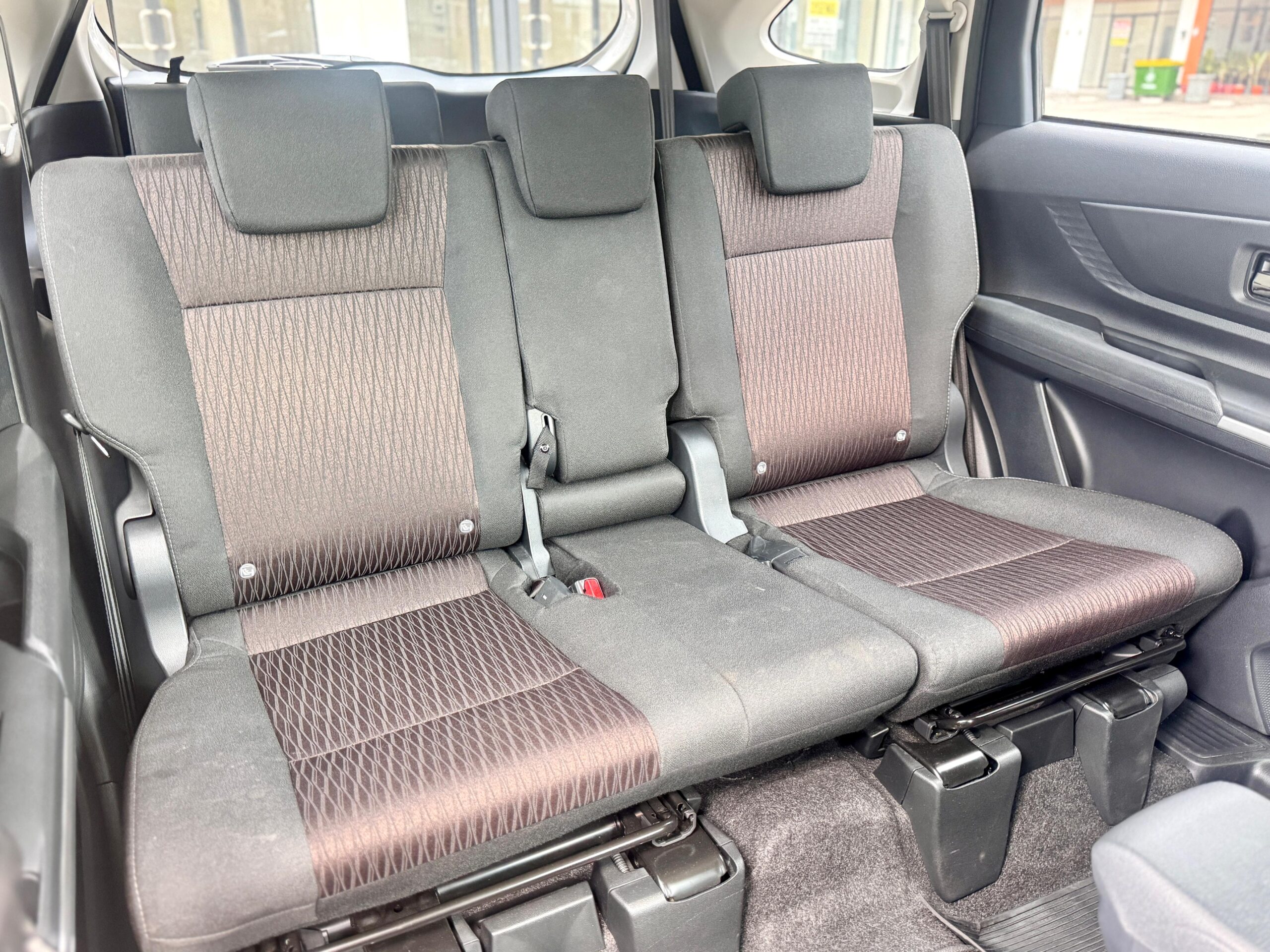 AVANZA G AT PUTIH 2023 - Gambar 14