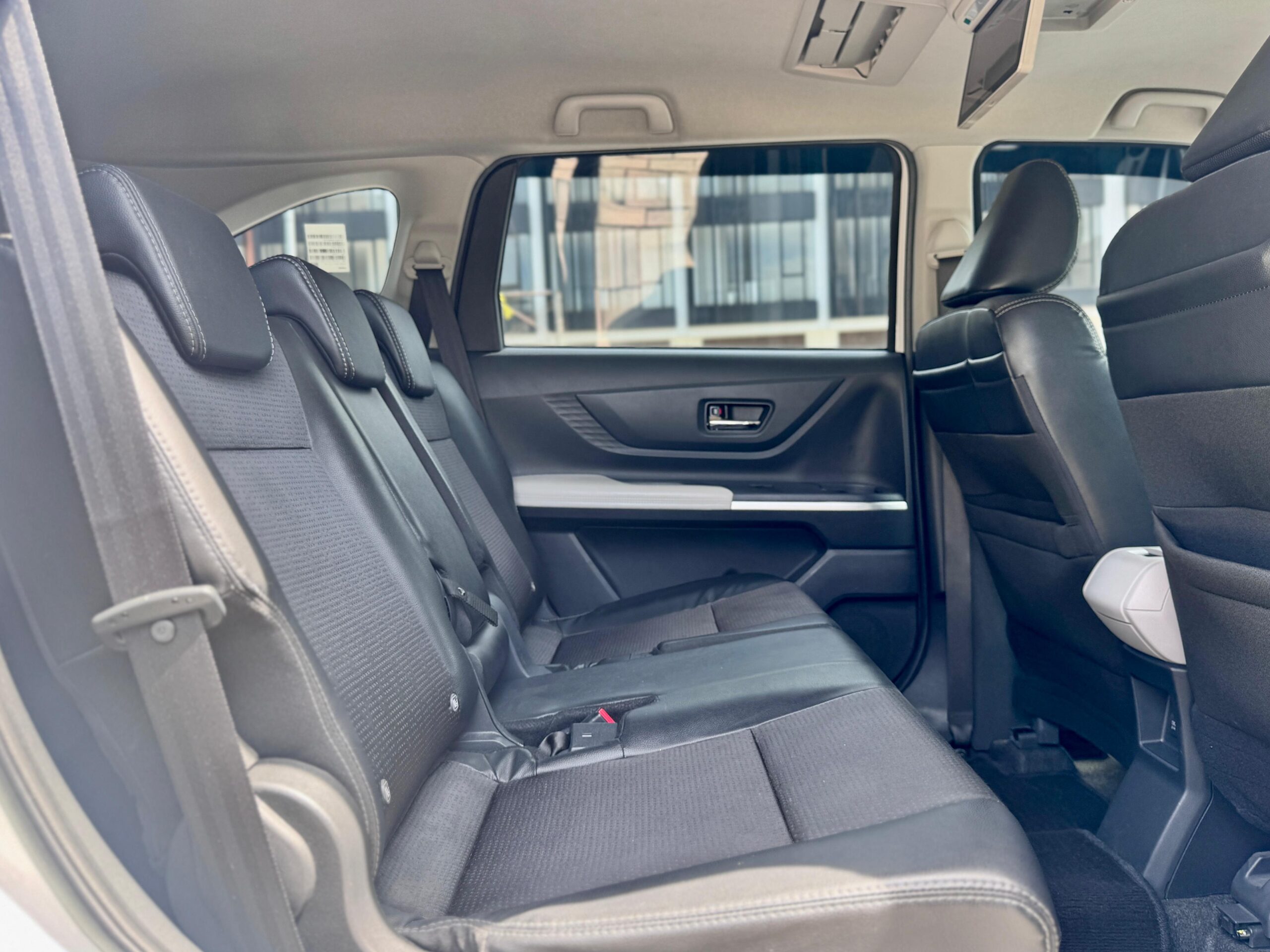 AVANZA 1.5 VELOZ Q AT PUTIH 2021 - Gambar 13