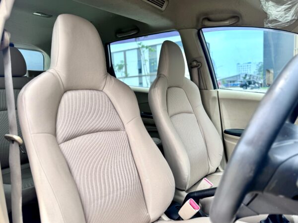 MOBILIO E MT SILVER 2015 - Gambar 12