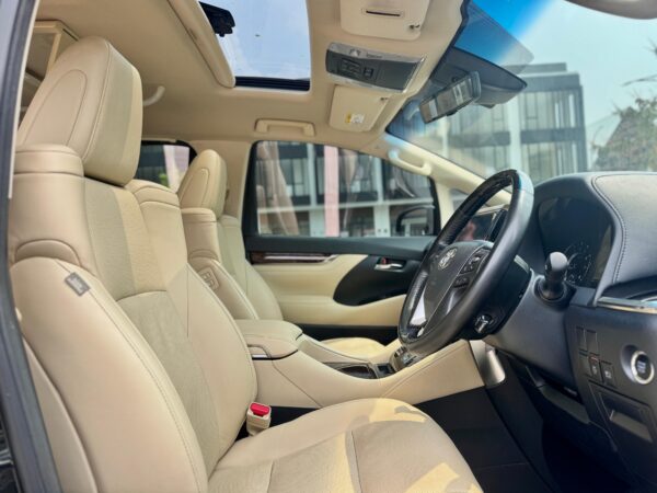 ALPHARD G ATPM TSS AT HITAM 2023 - Gambar 11