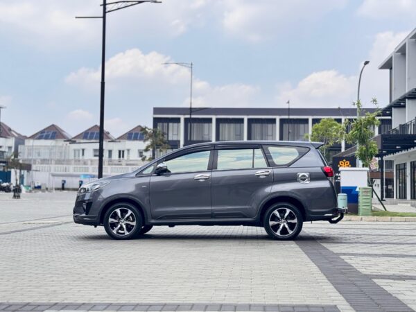 INNOVA VENTURER 2.0 AT ABU 2021 - Gambar 6