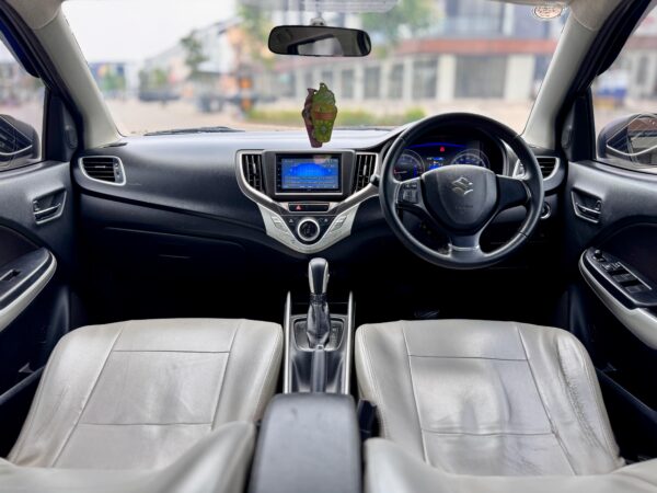 BALENO HB AT SILVER 2019 - Gambar 11