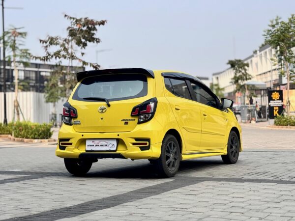 AGYA 1.2 GR SPORT AT KUNING 2022 - Gambar 7
