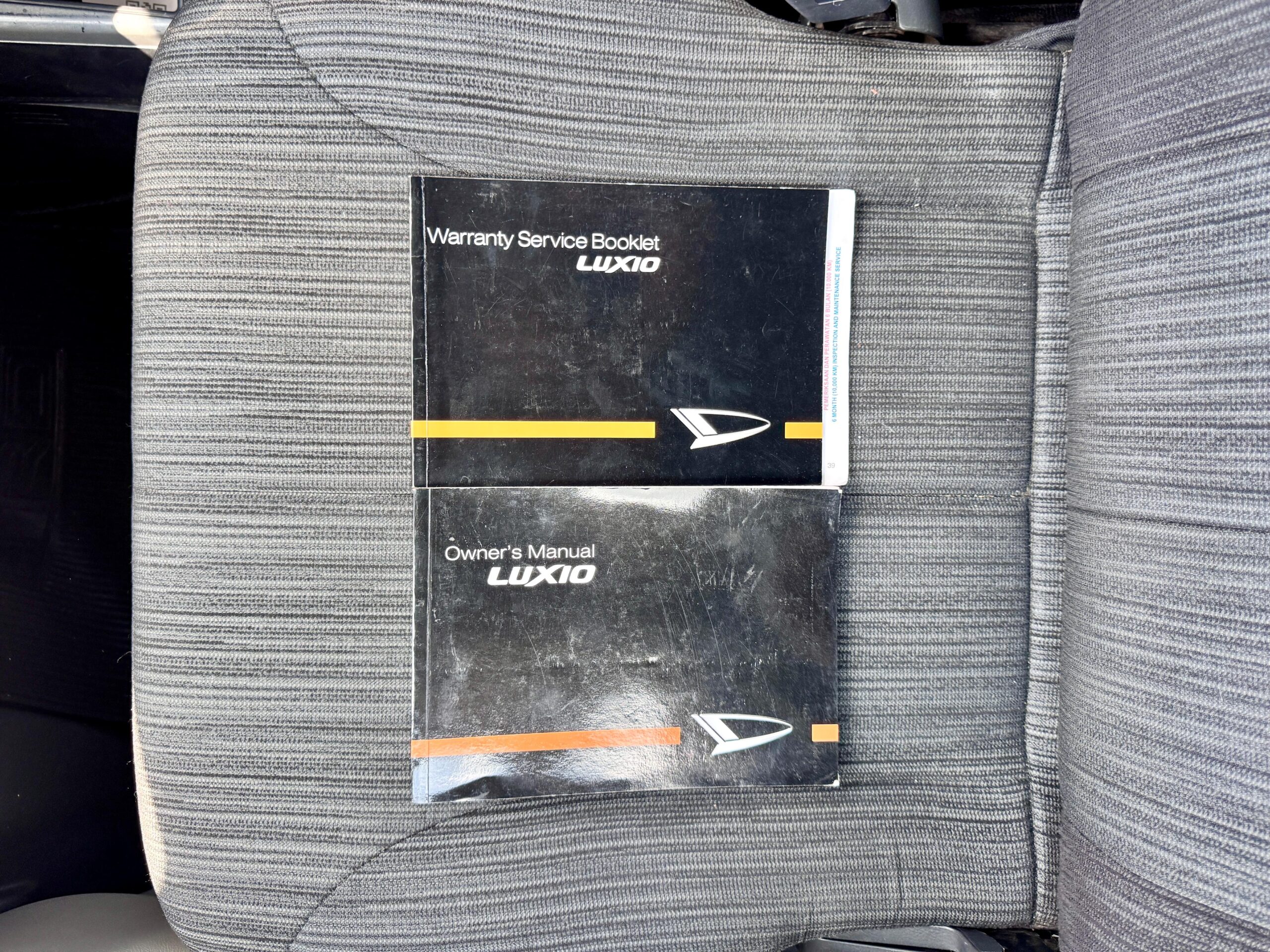 LUXIO MT HITAM 2020 - Gambar 15